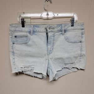 Mid rise shortie shorts